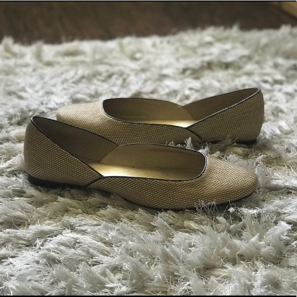 Textured flats